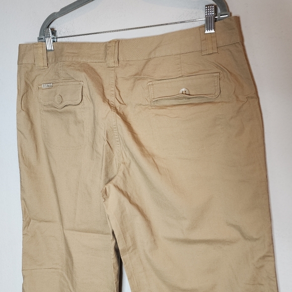 NWT Columbia Tie up ruched hem khaki pants.  Women's size 16. - Picture 11 of 16